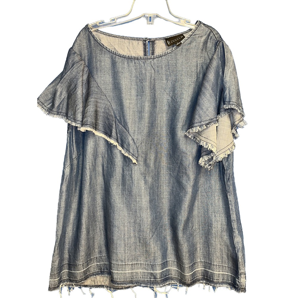 Bobeau Sz Large  Blue Chambray  Boho Jeans  Blouse Top Frayed Hem Short Sleeve